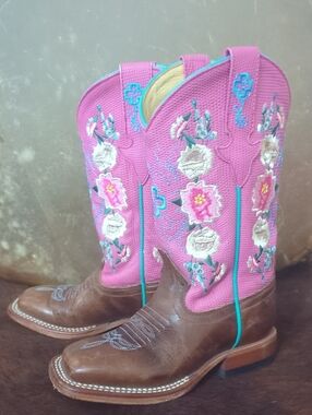 MACIE BEAN "Honey Bunches" pink/brown Embroidered Floral cowgirl boot sz 2 EUC